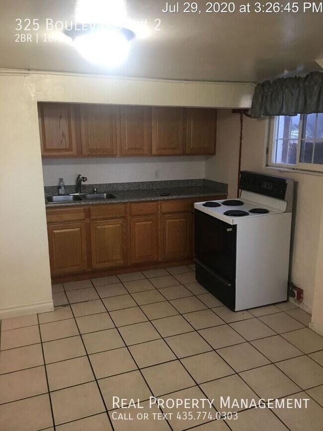 Foto del edificio - 325 Boulevard-# 2