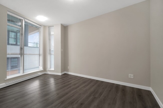 Building Photo - 4br/2ba in UBC | $5,900