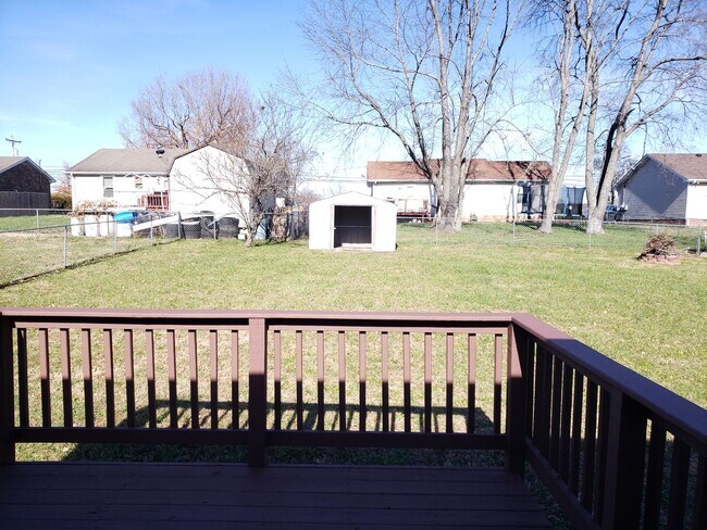 Foto del edificio - Coming in Jan! 3 Bed/2 Bath, Close to Post!