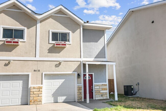 Foto del edificio - Well-Maintained 3-Bedroom Home – Ideal for Students & Professionals!