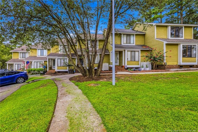 Building Photo - 525 Cypress Trace Dr