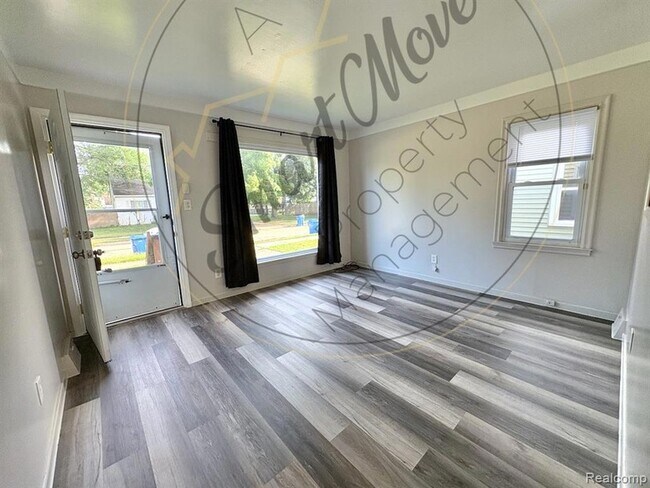 Foto del edificio - 8418 Jackson Ave