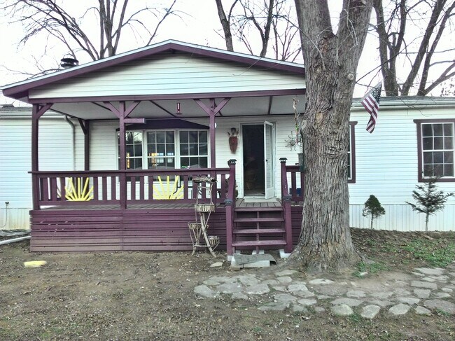 Building Photo - 182 Ashland Dr