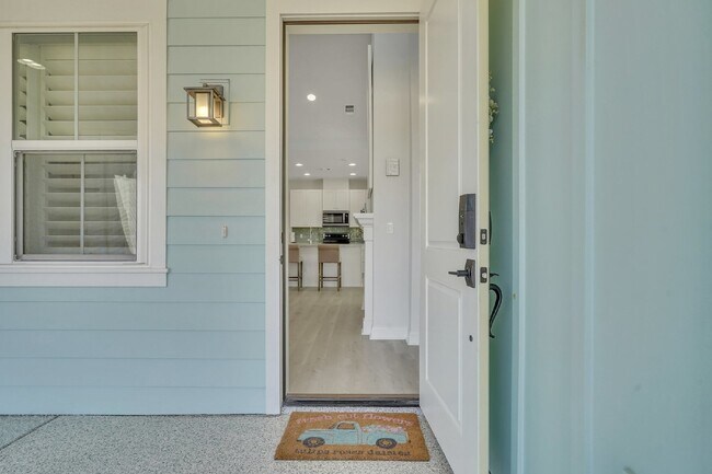 Building Photo - Luxurious Furnished Cottage in Margaritavi...