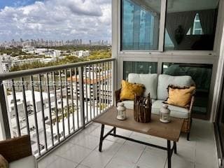 Foto del edificio - 2655 Collins Ave