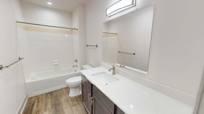 Rochelle-10212024_115111.jpg - The Village at Stetson Square Apartments