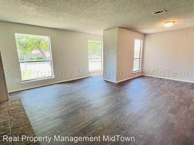 Foto del edificio - 3 br, 2.5 bath House - 1803 Ridgebrook