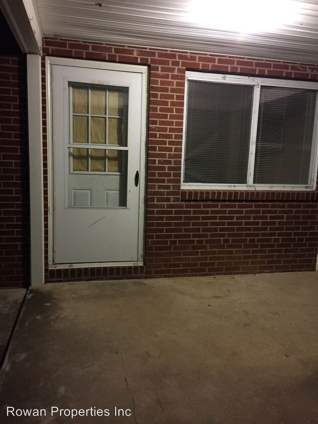 Foto principal - 107 N Walnut St