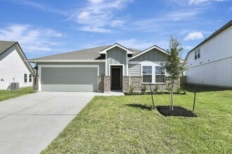 Building Photo - 1718 San Jacinto Dr