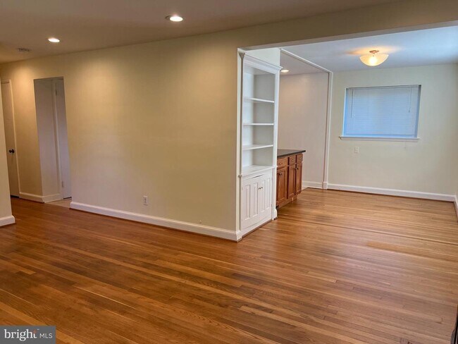 Foto del edificio - 3905 Gallows Rd