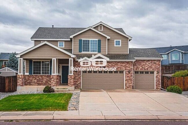 Foto del edificio - NEW PRICE! Don't miss this 4 Bed 3 Bath home in the highly desirable Cheyenne Ridge neighborhood ...