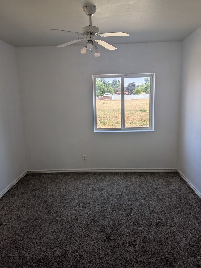Foto del edificio - 3917 Altamont Dr