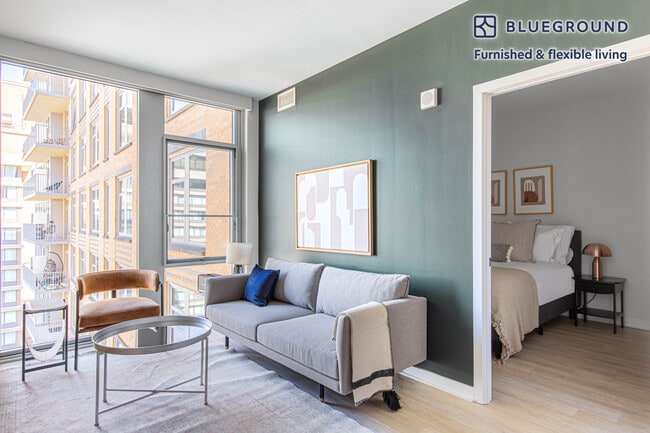 Building Photo - 400 Army Navy Dr