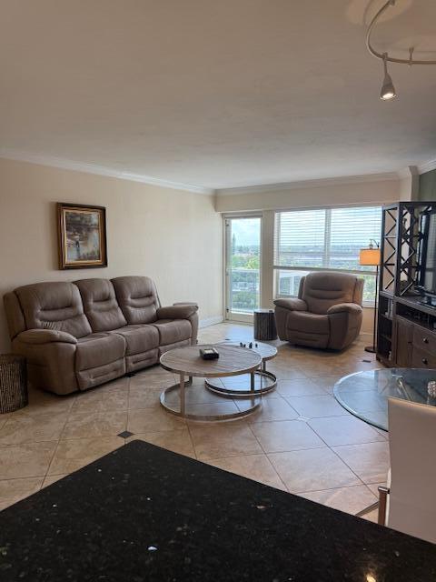 Building Photo - 3700 Galt Ocean Dr