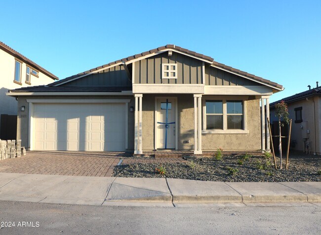 Building Photo - 4423 Acorn Valley Trail