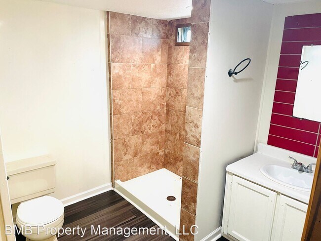Building Photo - 2 br, 2 bath House - 13 Flintwood Drive
