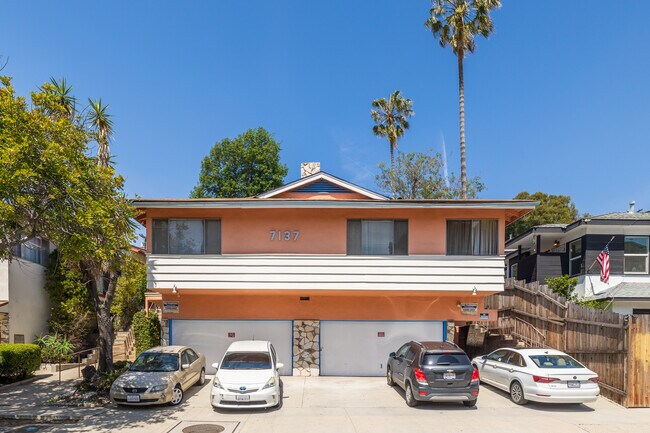Foto del edificio - 7137 Ramsgate Ave