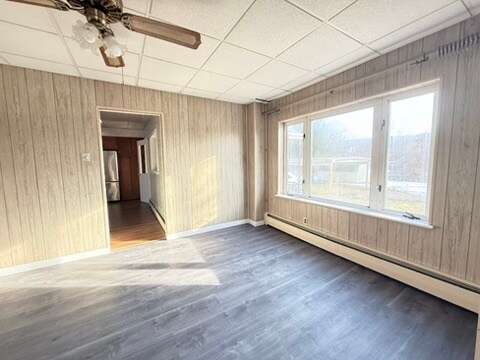 Foto del edificio - 113 N Center St