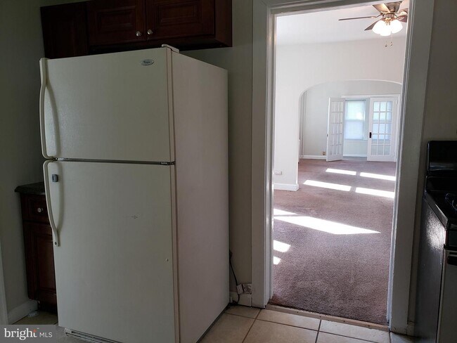 Foto del edificio - 625 N Forklanding Rd