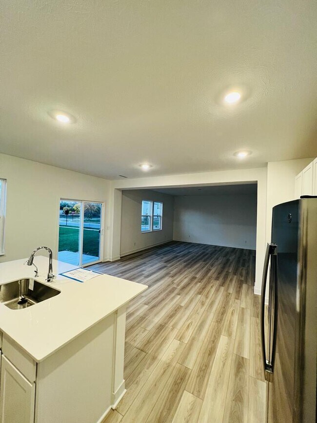 Building Photo - 2090 Ryder Pl