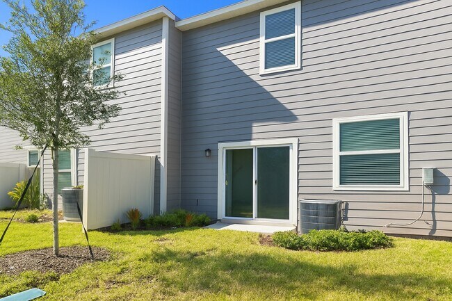 Foto del edificio - 98 Pittman Ct