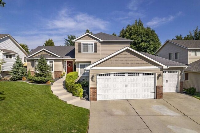 Foto del edificio - 806 N Knudson St