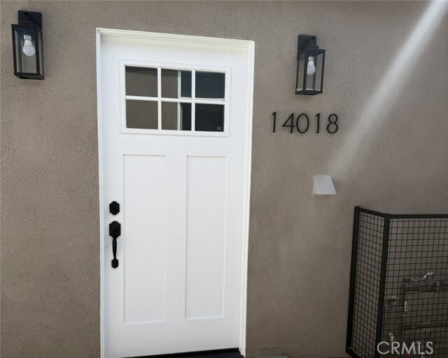 Building Photo - 14018 Hubbard St