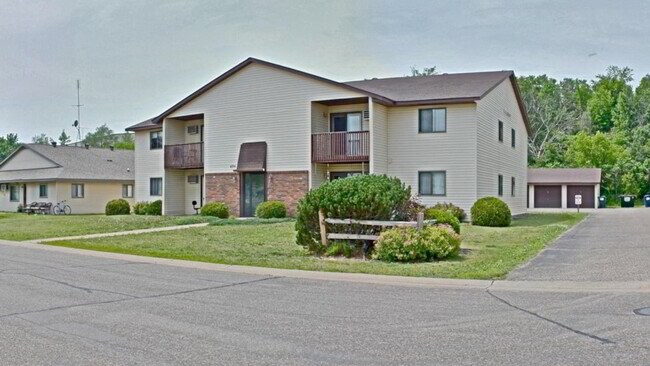 Building Photo - 694 Dutchman Dr