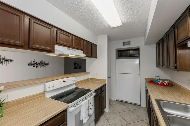 Building Photo - 4159 Steck Ave