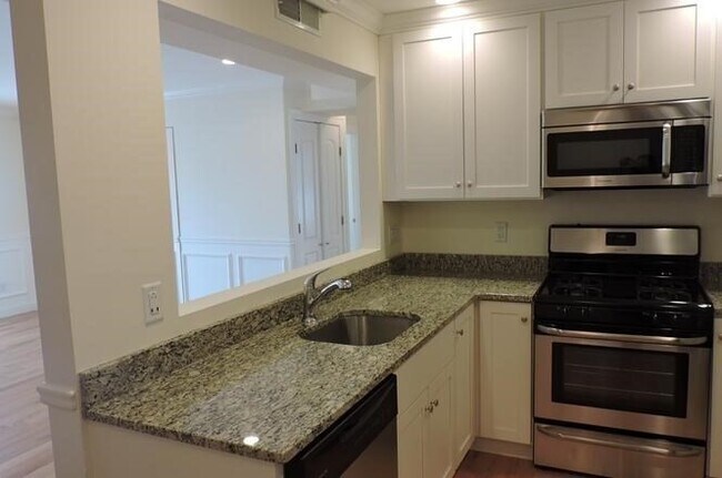 Foto del edificio - 153 Sumner St