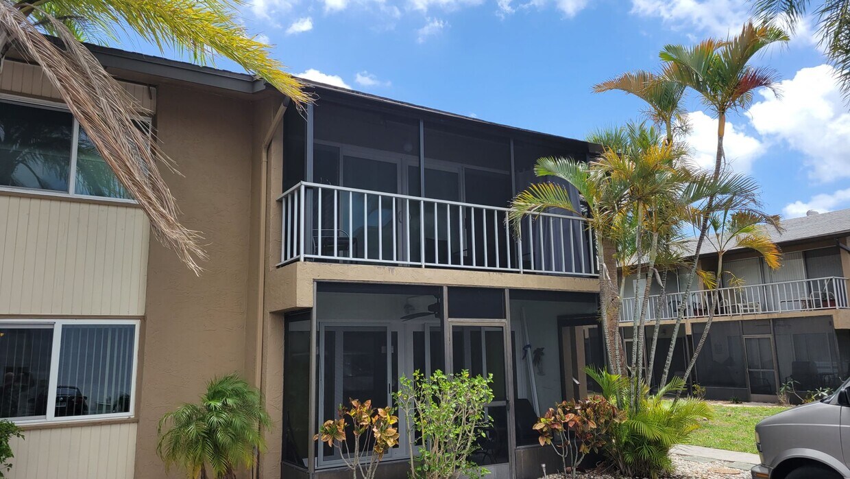 Annual furnished/Seasonal/short term 2 bedroom 1 1/2 bath top floor, renovated condo near Siesta ... - Annual furnished/Seasonal/short term 2 bedroom 1 1/2 bath top floor, renovated condo near Siesta ...