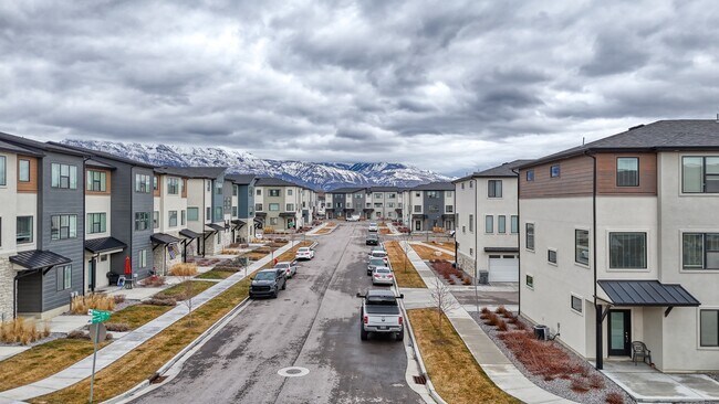 Foto del edificio - 412 S Willow Leaf Rd