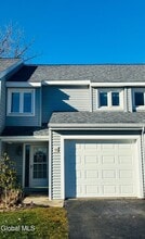 Building Photo - 13 Derby Dr