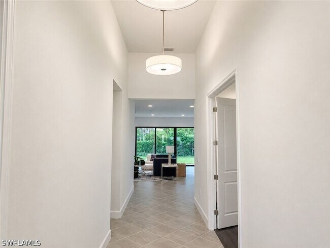 Foto del edificio - 20202 Ainsley St