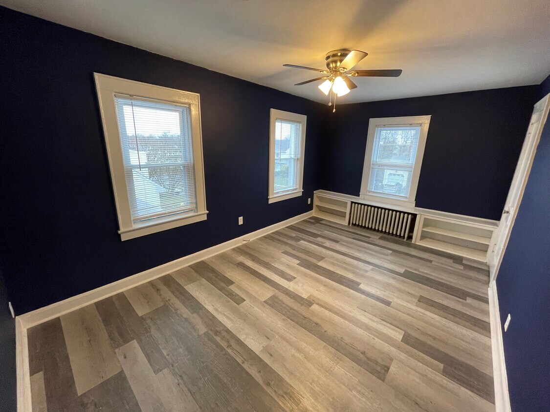 Foto principal - 512 E Frech Ave