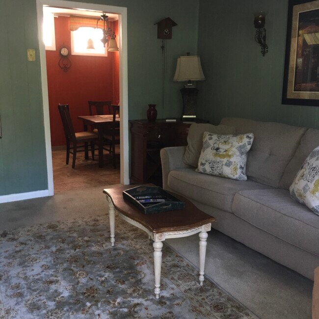 Foto del edificio - Walnut Cove Apartments