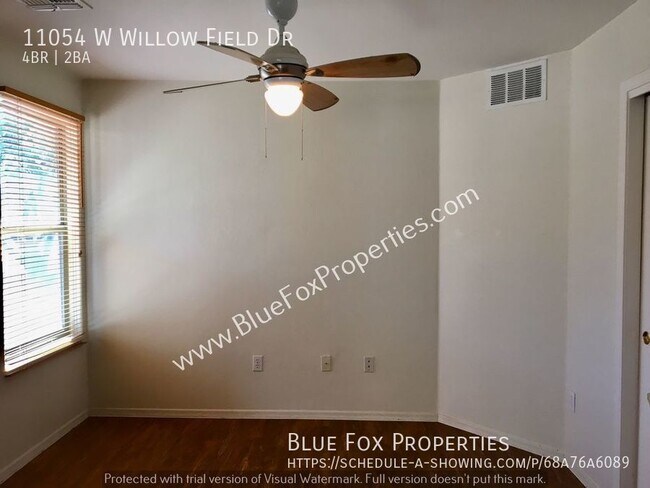 Foto del edificio - 11054 W Willow Field Dr
