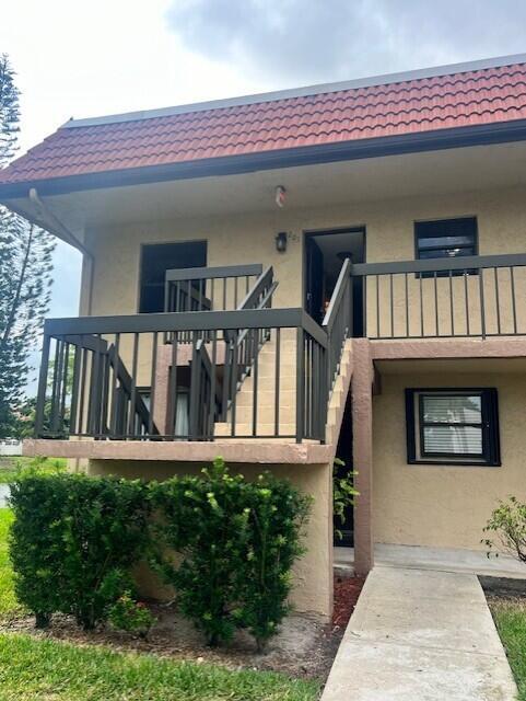 Building Photo - 21911 Lake Forest Cir