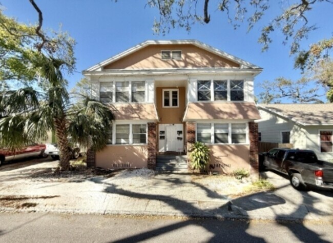 Foto del edificio - 725 14th Ave S