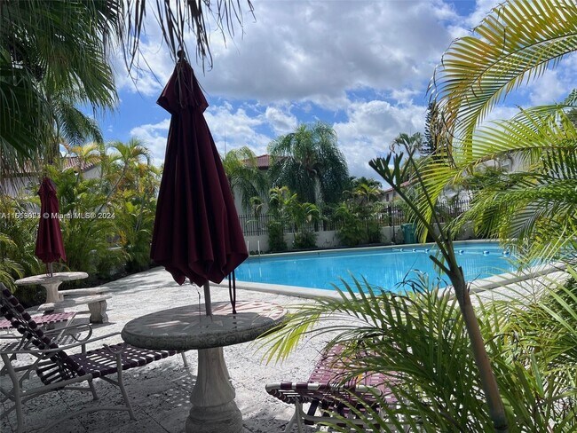Foto del edificio - 13463 SW 62nd St