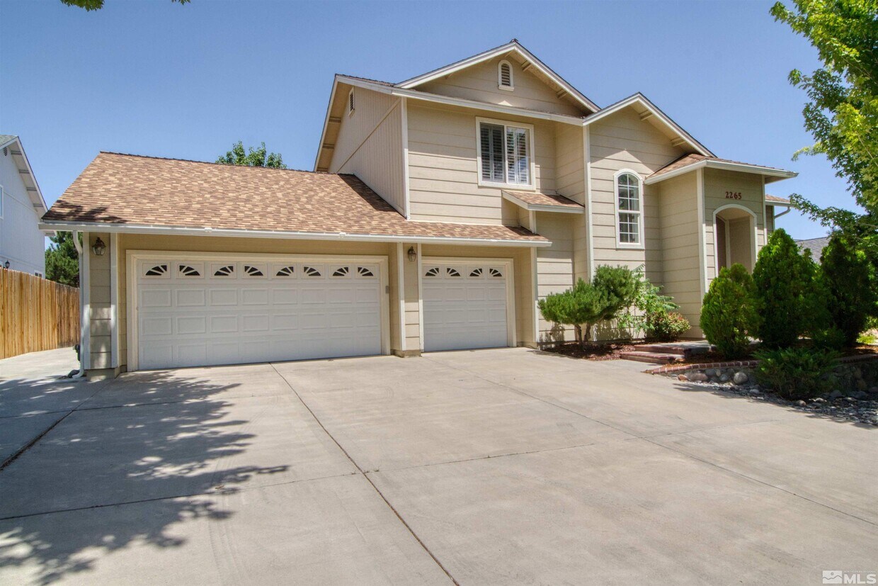 2265 Snowmass Dr, Reno, NV 89511 House for Rent in Reno, NV