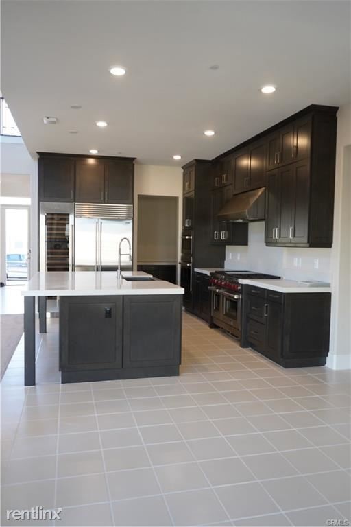 Building Photo - 4 br, 3 bath House - 71 Crater