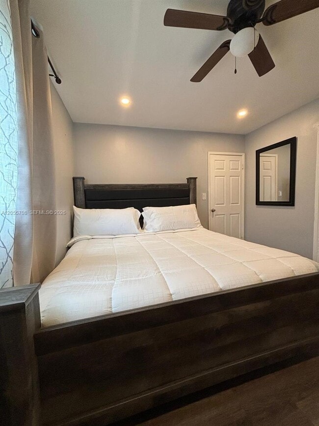Foto del edificio - 1509 N Andrews Ave