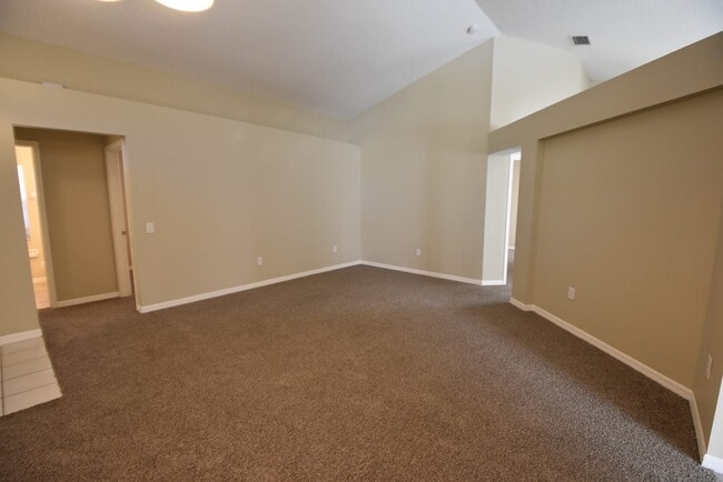 Building Photo - 6939 Crown Lake Dr