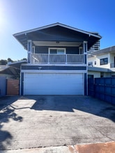 Building Photo - 4580 Kilauea Ave