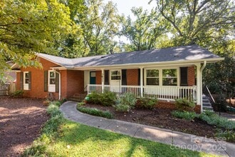 Building Photo - 3631 Havenwood Rd