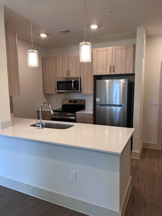 Building Photo - The Laurel at Blackhawk