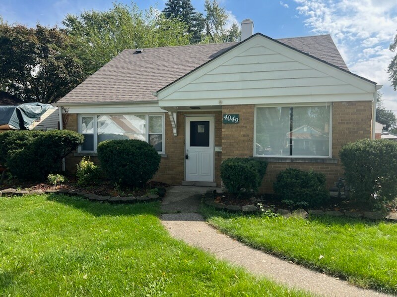 4049 Wainwright Pl, Oak Lawn, IL 60453 House Rental in Oak Lawn, IL