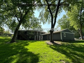 Building Photo - 2516 W 98th St