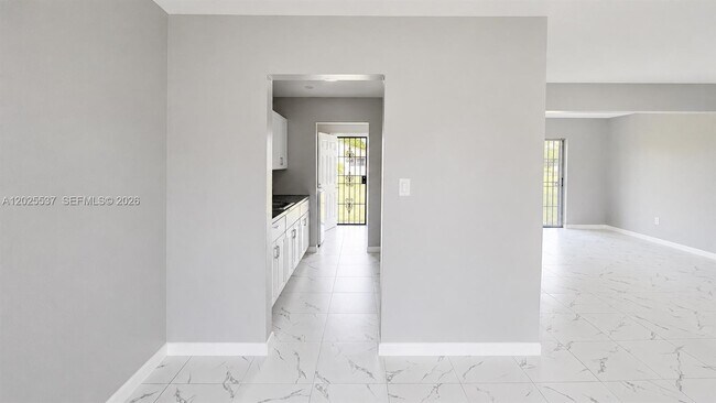Foto del edificio - 2954 NW 192nd Terrace